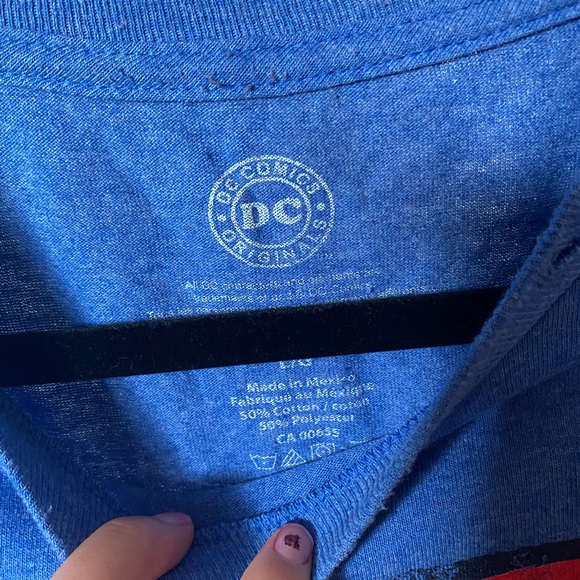 Graphic T Shirt - Picture 4 of 5